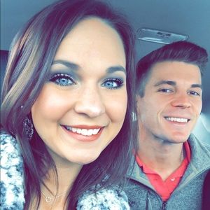 Meet your Posher, Bailey